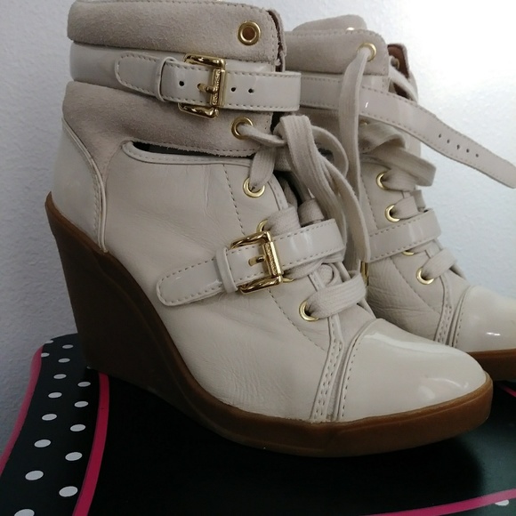 Michael Kors Shoes - Cream Michael Kors wedge bootie